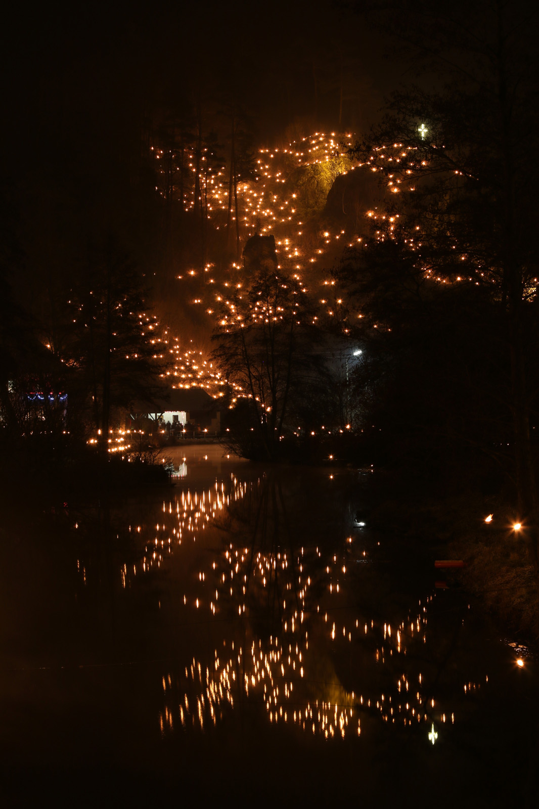 Lichterprozession und Jahresabschluss 2016 Lichterprozession und Jahresabschluss 2016